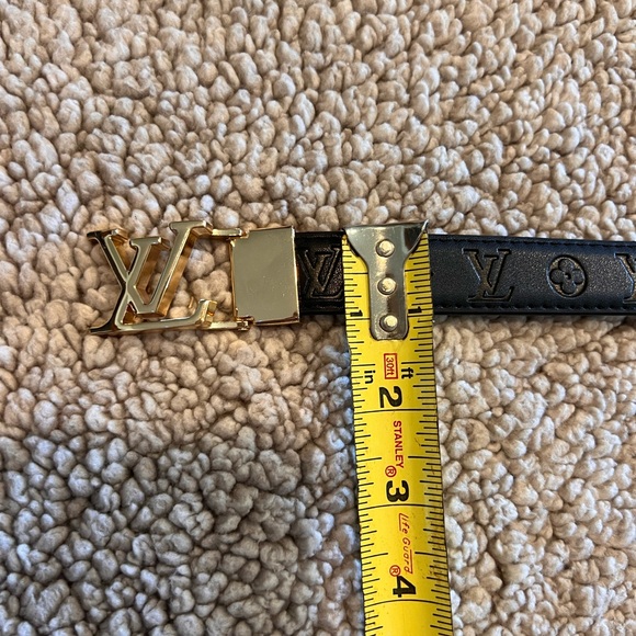 NEW!! LV Louis Vuitton Monogram Belt 44/110 🔥 - Picture 4 of 8